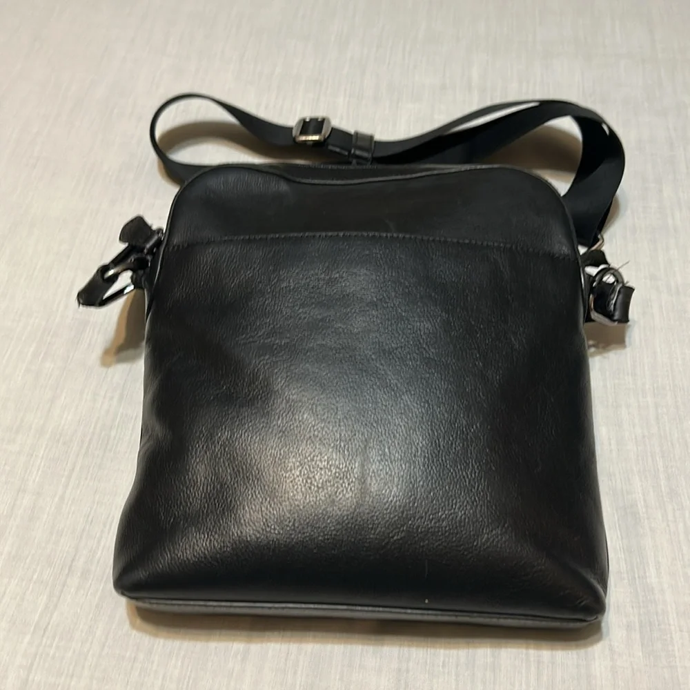 Coach Unisex Smythe Black Leather Crossbody Houston Flight Messenger Bag - Picture 3 of 8